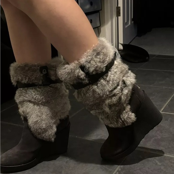 MONCLER Brown suede wedge natural fur bootie 38 - Picture 11 of 11
